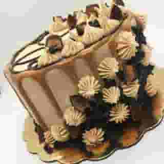 Peanut butter cake