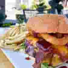 Western Bacon Cheeseburger