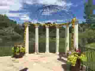 outdoor decor
