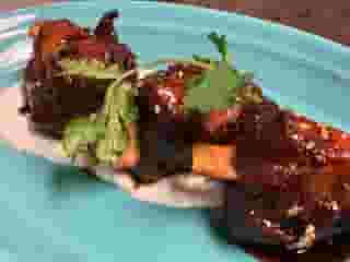 Hog wings