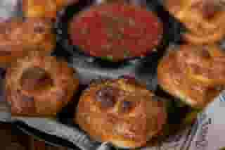 garlic knots