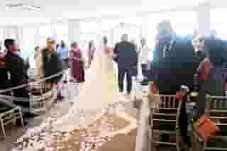 waterfront room wedding