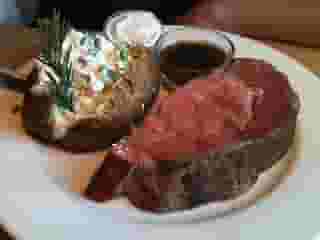 Prime Rib of Beef Au Jus ( Friday - Sunday)