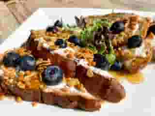 Toast Special - Blueberry Goat Cheese