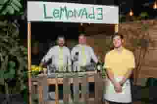 bar tenders