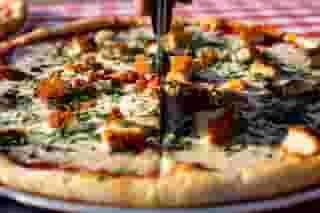 Pizza Happy Hour