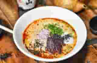 Spicy Beef Tantanmen (辛い牛肉ラーメン)