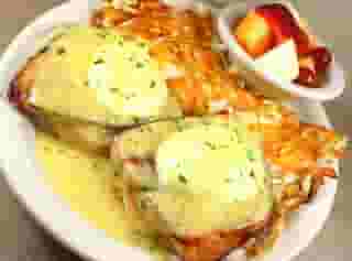 Eggs Benedict
