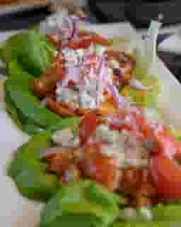 Buffalo Chicken Lettuce Cups