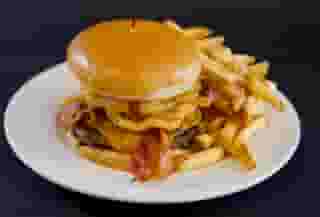 burger with bacon
