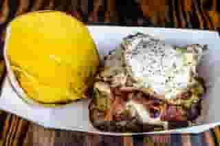 Green Egg + Hamburger