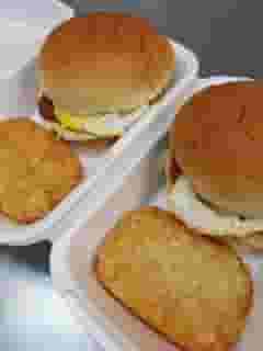 Breakfast Sandwich w/hashbrown