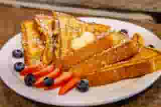 French Toast - Breakfast Menu - Vern's Place - Restaurant in Laporte, CO