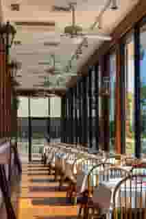 Love's Seafood Restaurant in Savannah, GA