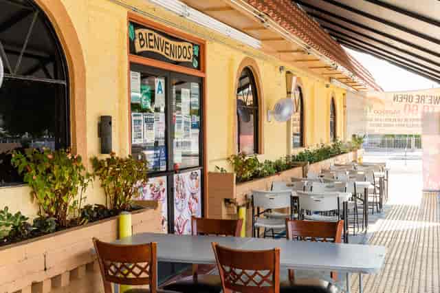 Mexico Lindo Restaurant in Pomona, CA