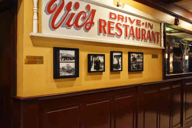 vic's