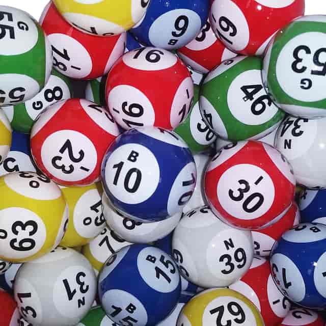 bINGO BALLS FULL PAGE