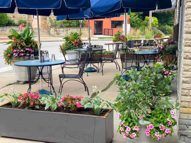 Patios dining