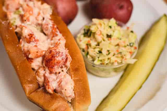 lobster roll