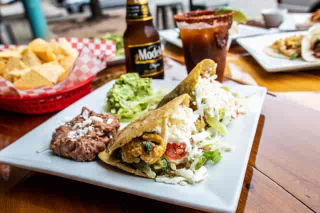 Chicharone Gordita