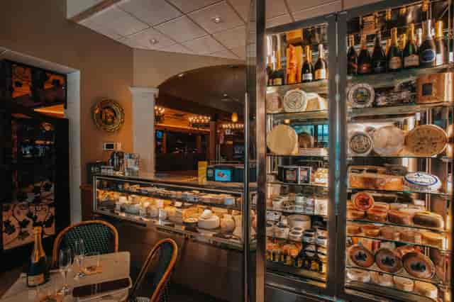 retail wine shop