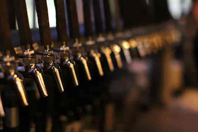 bar taps