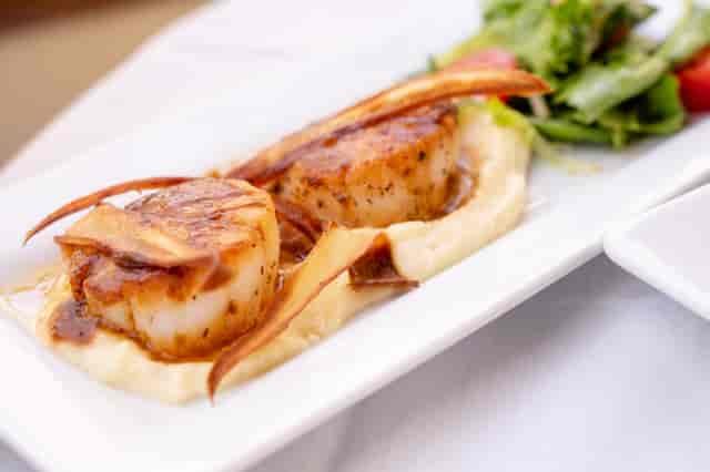 Scallops with a side salad