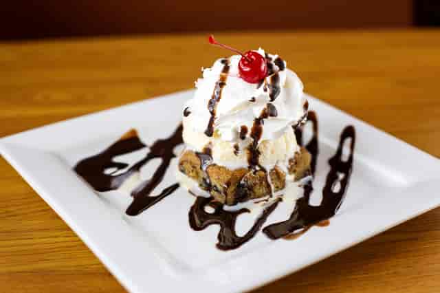 brownie and ice cream