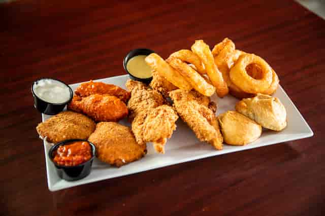 Reservations Eller's Restaurant Restaurant in Cherry Valley, MA