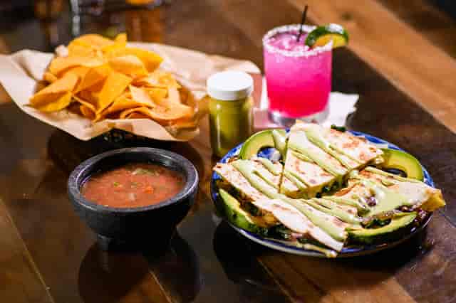 plates of food Woody's Tacos & Tequila