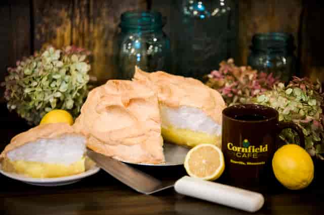 Lemon meringue pie