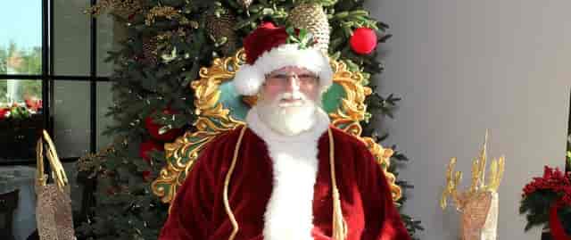 Brunch & Photos with Santa