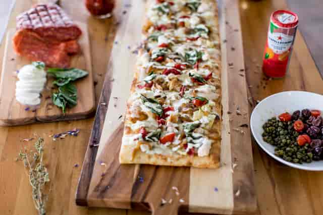 Flat Pizza