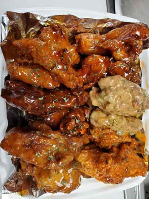 saucy wings