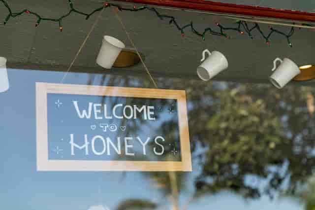 Welcome To Honey's