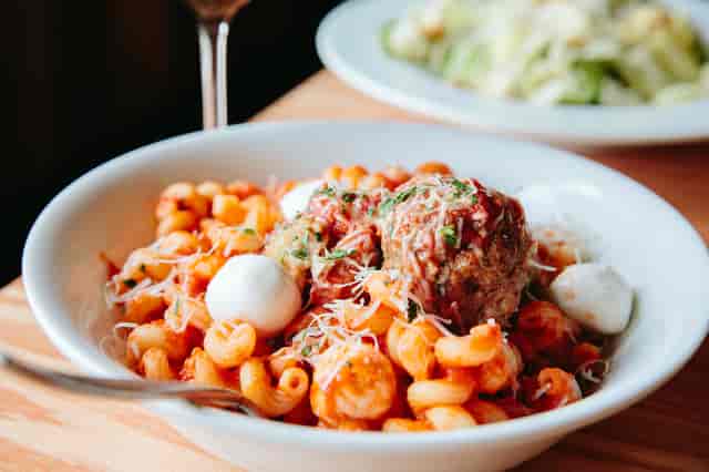 pasta with meatball