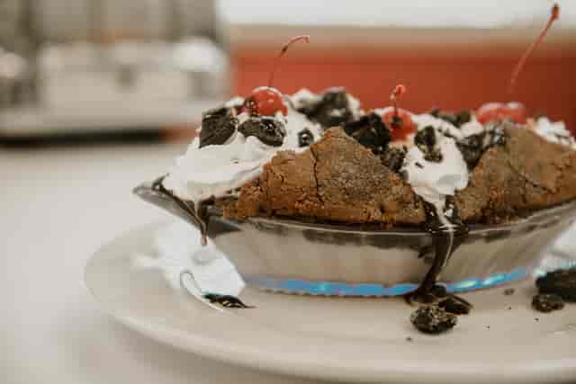 brownie sundae