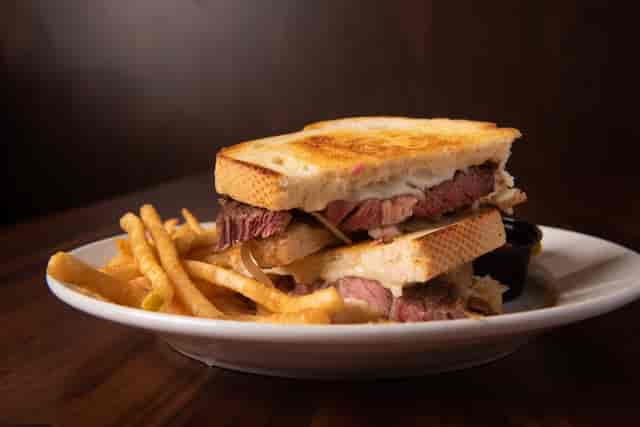 steak sandwich