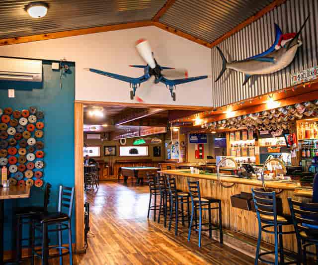 bar
