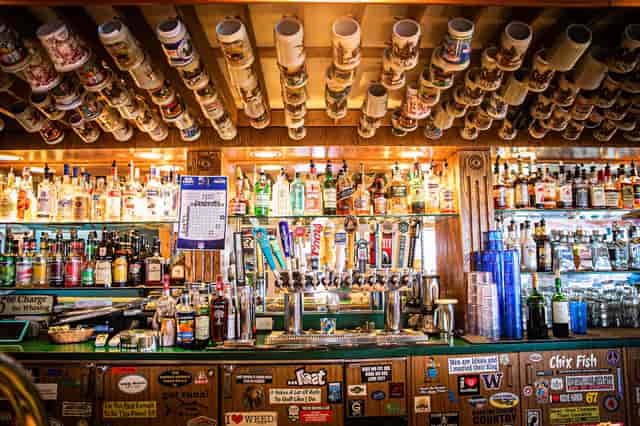 bar