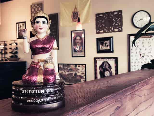 interior Moo Dang Thai Reno