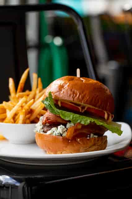 bacon n bleu burger