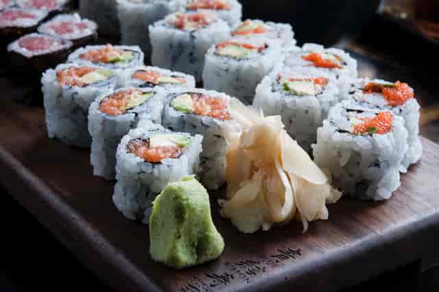 sushi rolls