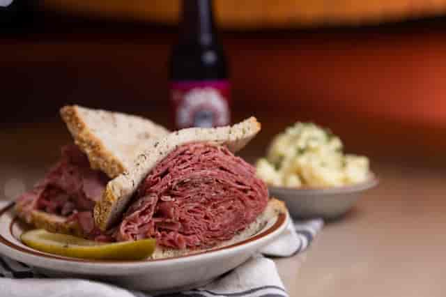 art-s-delicatessen-restaurant-deli-in-studio-city-ca