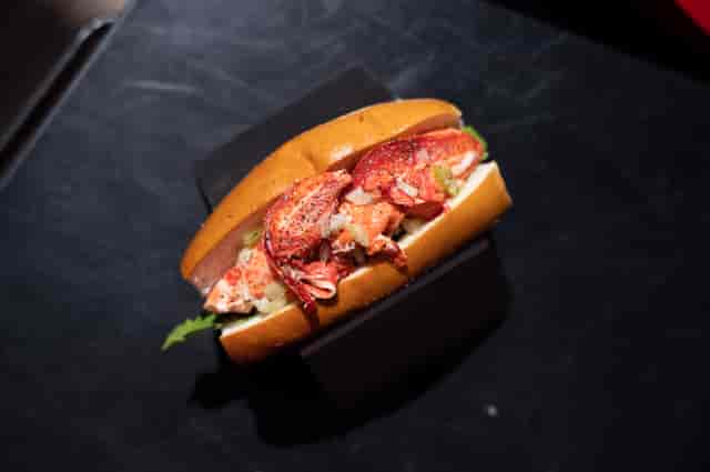 lobster roll