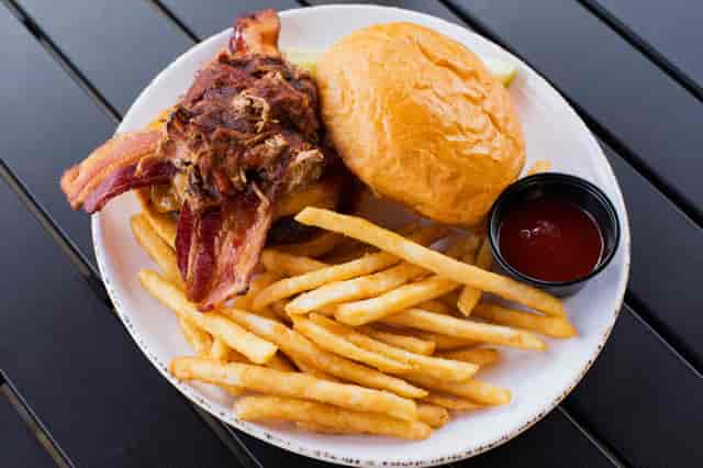 FREAKISHLY DELICIOUS FOOD