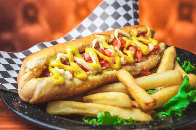 Hot Dog and fries