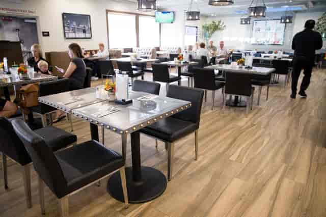 High Holiday Catering Lovi's Deli Delicatessen in Calabasas, CA