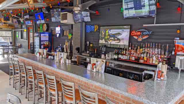 bar