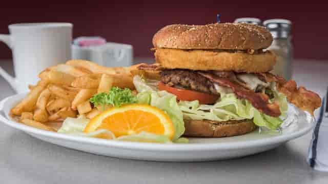 Goldenwest Diner Southwest Burger